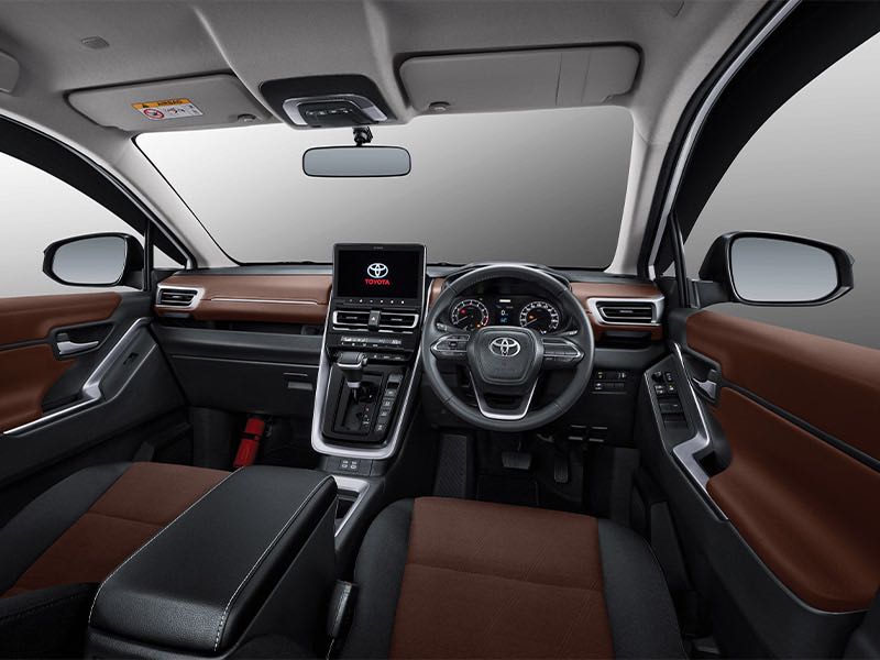 Innova Hycross Interior
